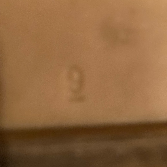 Woman’s size 9 fake snake skin sandals! - Picture 4 of 4